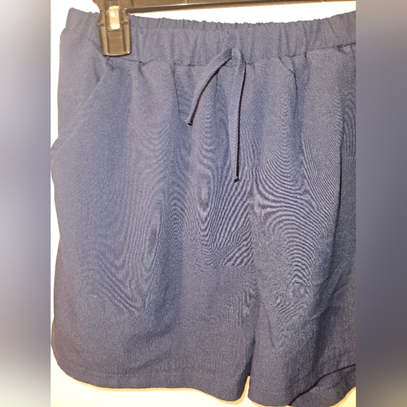 Shein Juniors Elastic Waist Blue Shorts Size L (8-10) - Picture 2 of 7